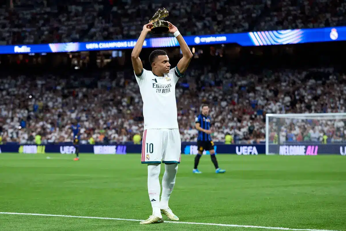 CR7 1er, Léo Messi 2e, Kylian Mbappé 5e… Voici le nouveau classement des meilleurs buteurs de la LDC