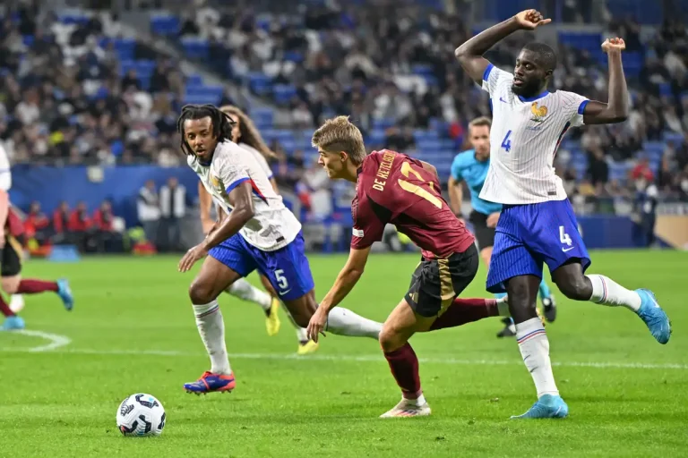 Charles De Ketelaere a été approché par le PSG ©Alamy