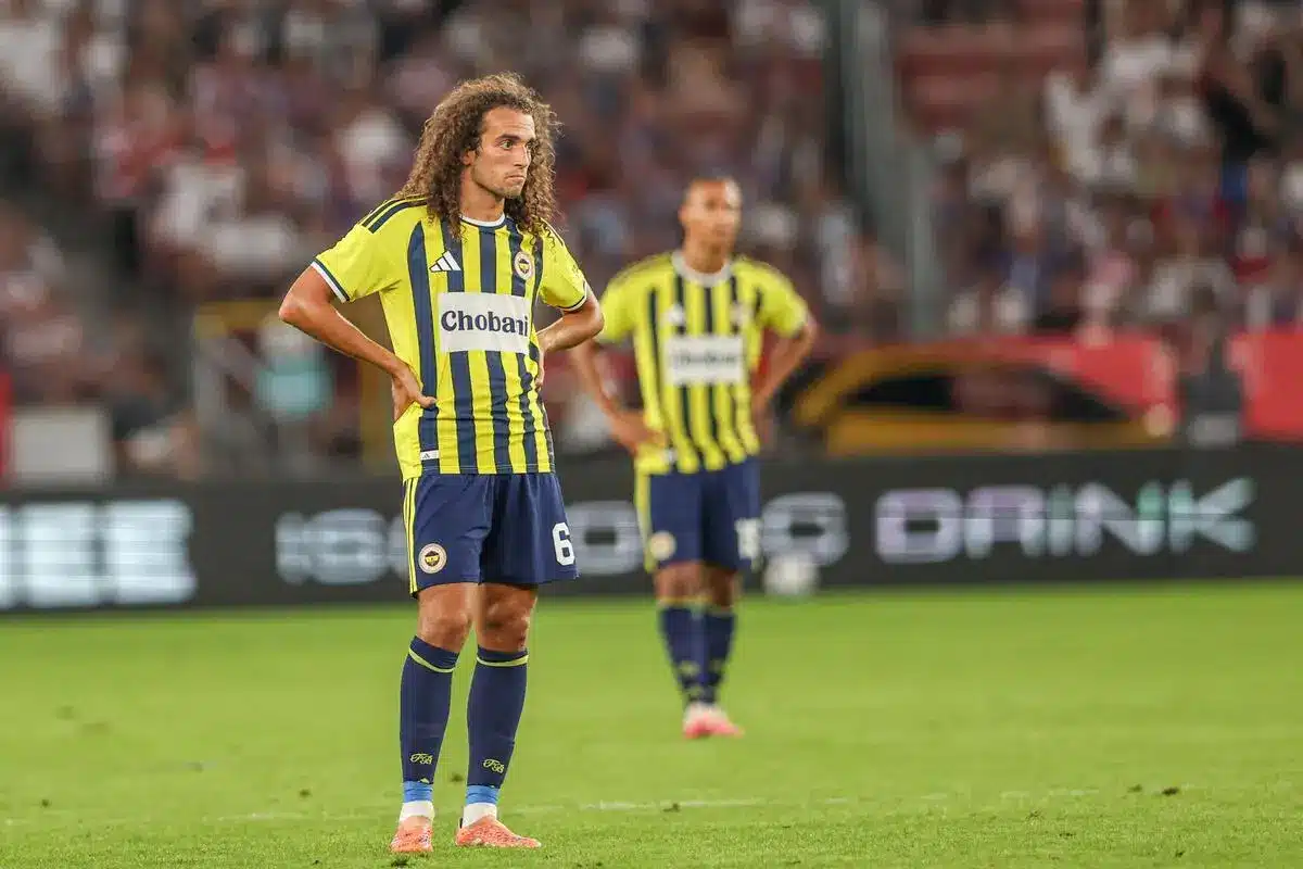 Fenerbahçe : Matteo Guendouzi prend cher