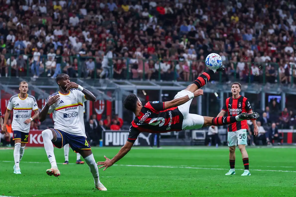 Milan AC : Un jeune nigérian de 17 ans menace Gonçalo Ramos