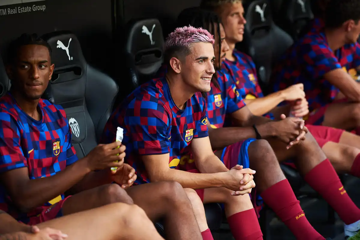 FC Barcelone : Un cadre en danger, Flick l’interpelle