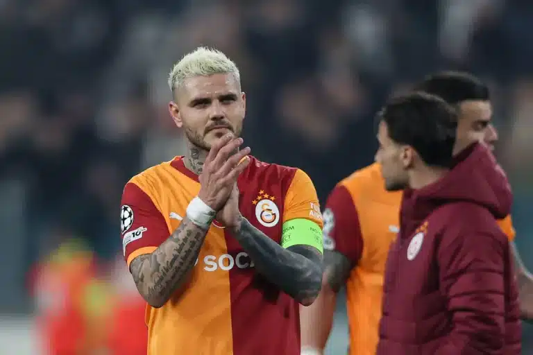Italie Mauro Icardi subit un harcèlement