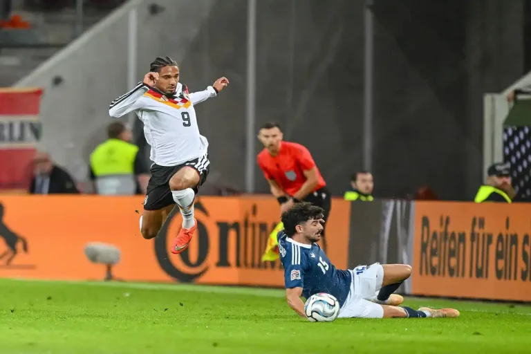 Kevin Schade visé par Chelsea ©Alamy