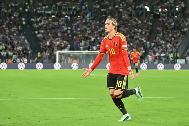 Mika Godts avec la Belgique ©Alamy