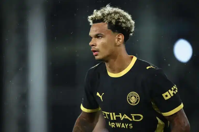 Angleterre : Nico O’Reilly rentre à Manchester