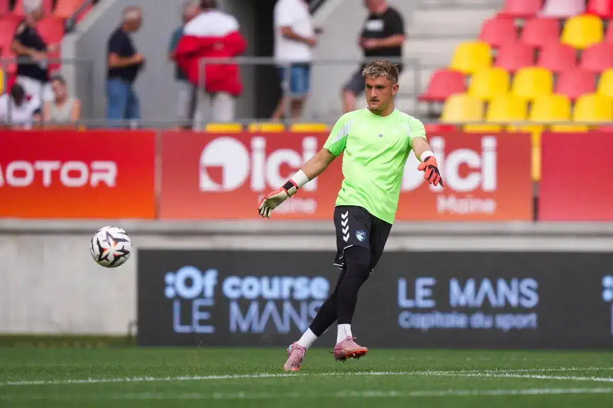 Officiel : Le Havre envoie Paul Argney en prêt