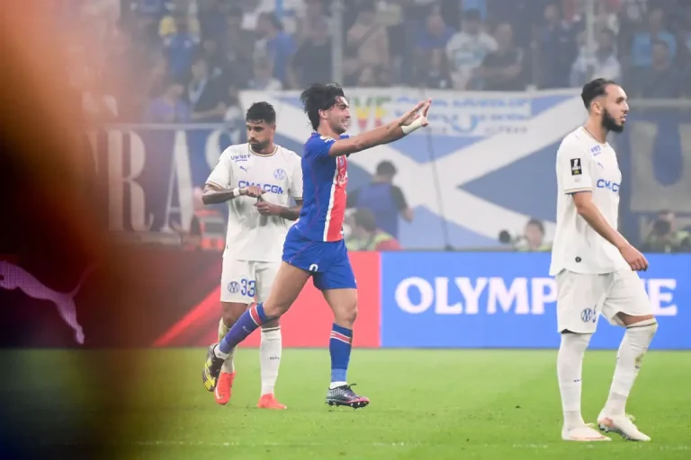 PSG : Ferran Torres met l'OM à genou au bout du classique
