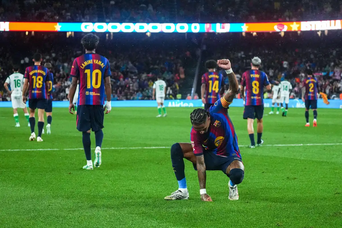 Raphinha veut « terminer » sa carrière au Barça
