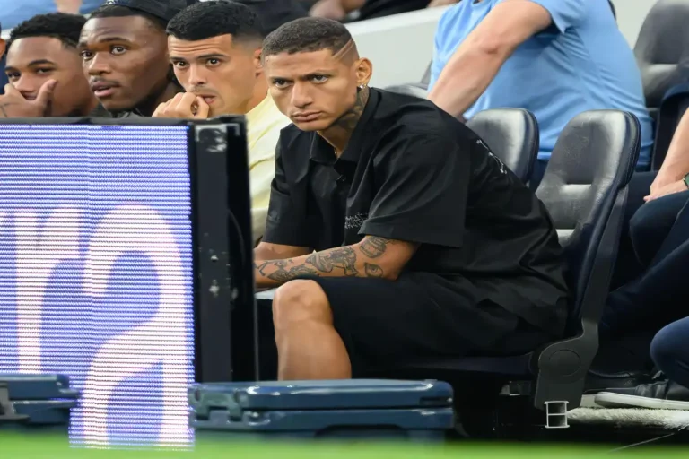 Richarlison répond à De Zerbi ©Alamy