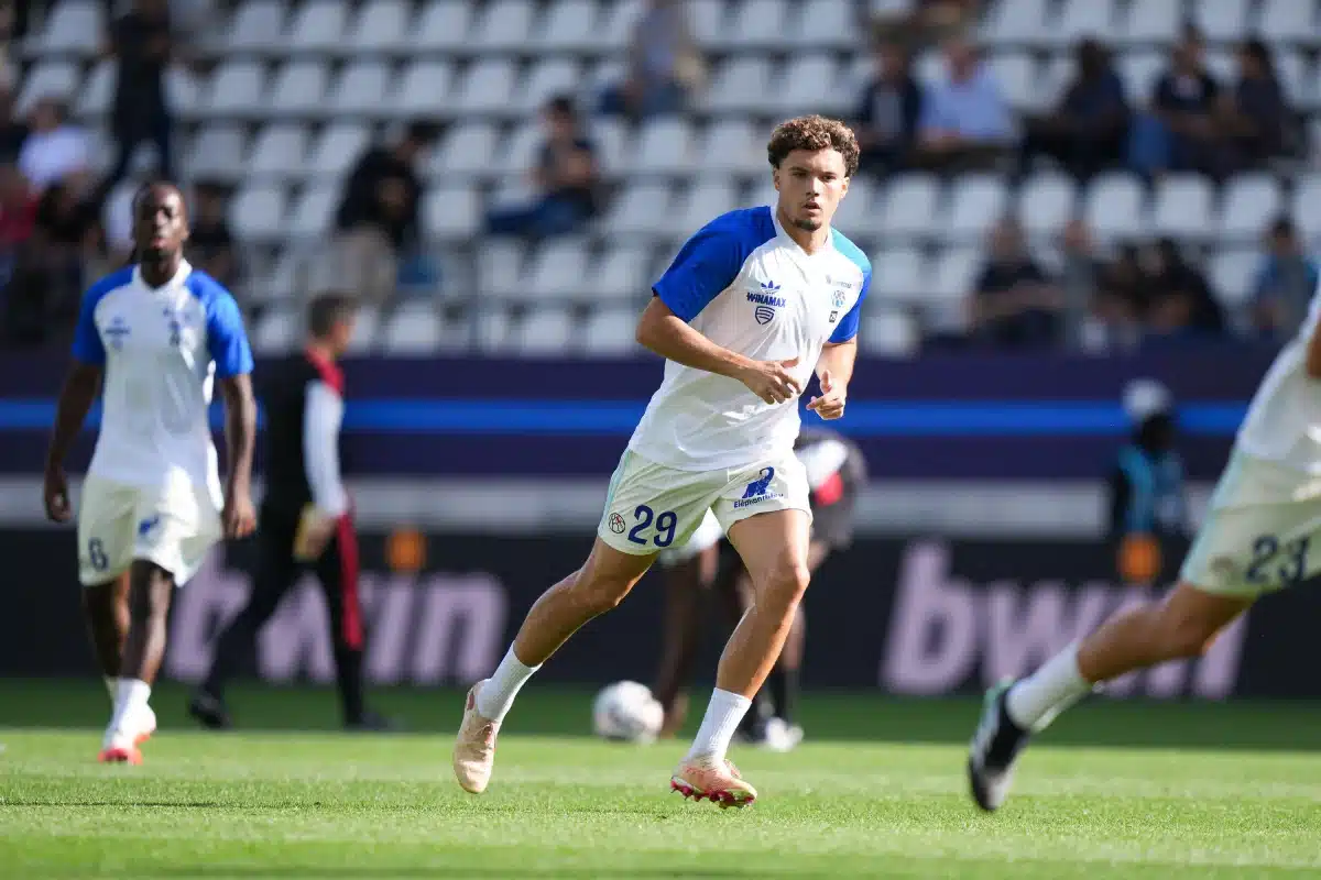 RC Strasbourg : Un club italien se positionne sur Samir El Mourabet
