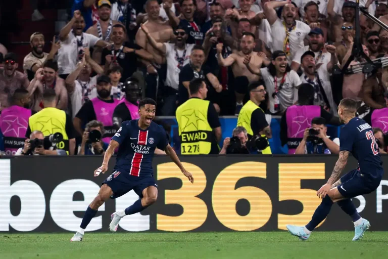 Senny Mayulu en difficultés au PSG