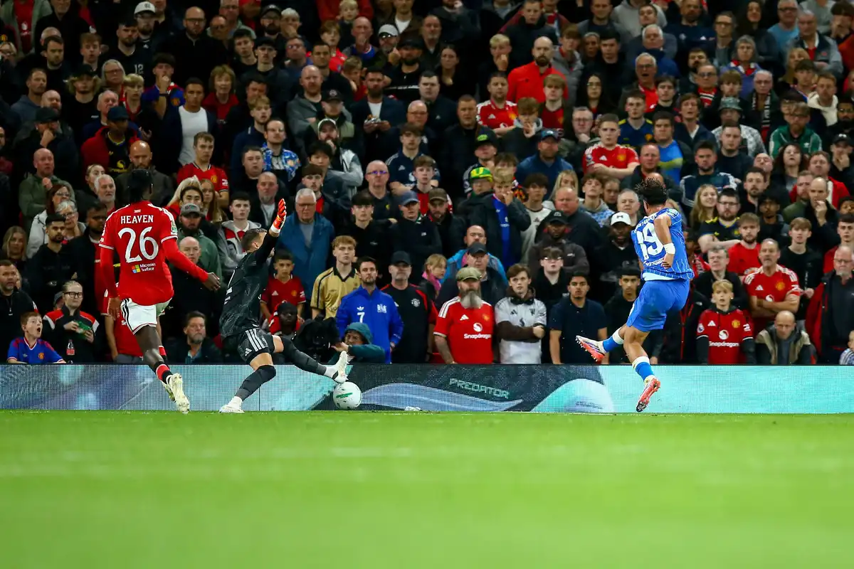 Manchester United : Les supporters se rebellent contre la famille Glazer et Sir Jim Ratcliffe