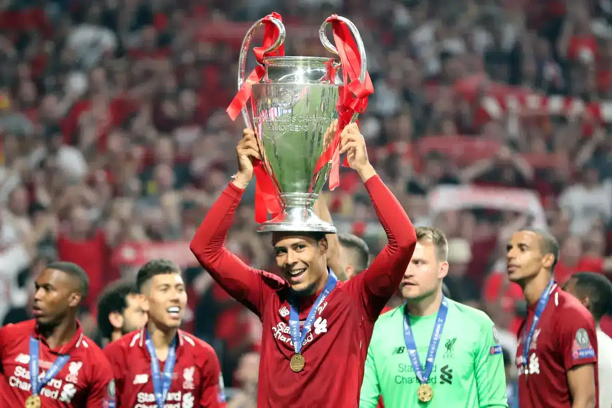 Un mythique club d’Espagne dit non à une arrivée gratuite de Van Dijk