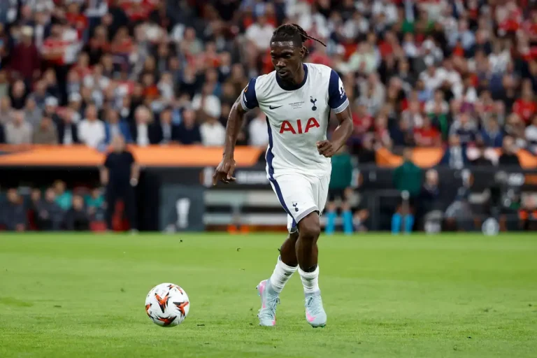 Yves Bissouma à Chelsea ?