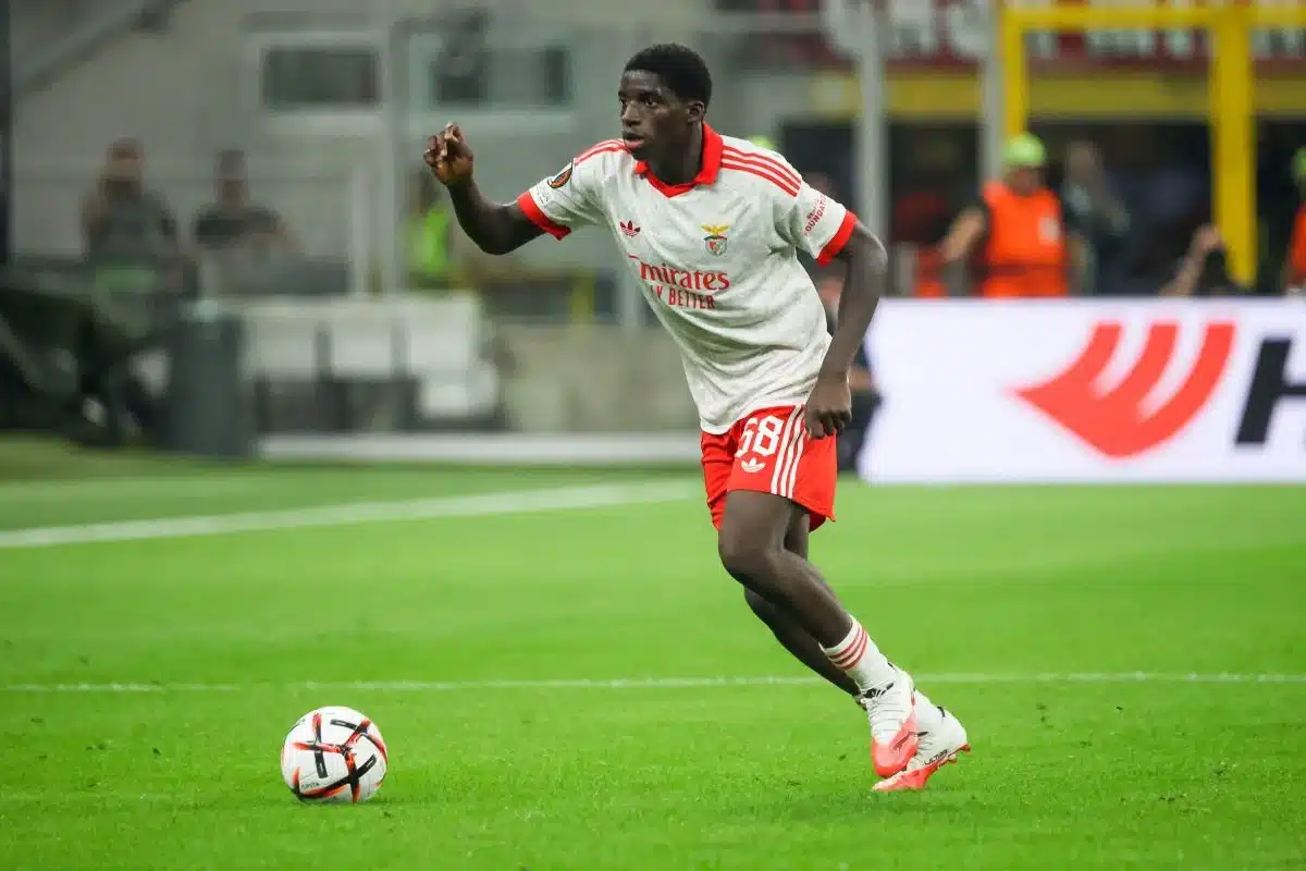 Chelsea et Liverpool se penchent sur un joueur de Benfica
