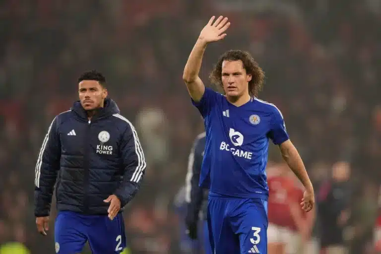 Wout Faes sous le maillot de Leicester @Alamy