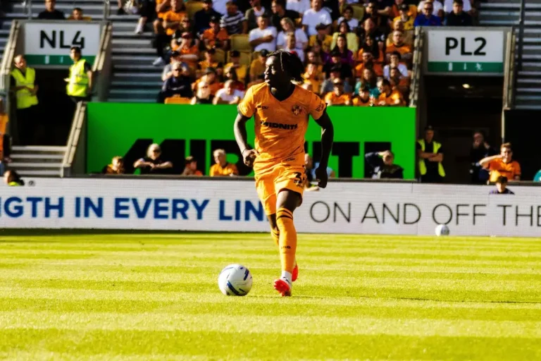 Mateus Mané sous le maillot de Wolverhampton @Alamy