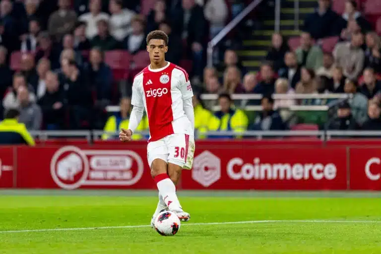 Aaron Bouwman sous le maillot de l'Ajax