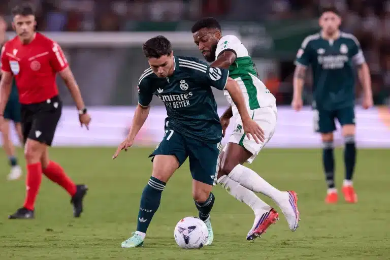 Brahim Díaz sous le maillot du Real Madrid