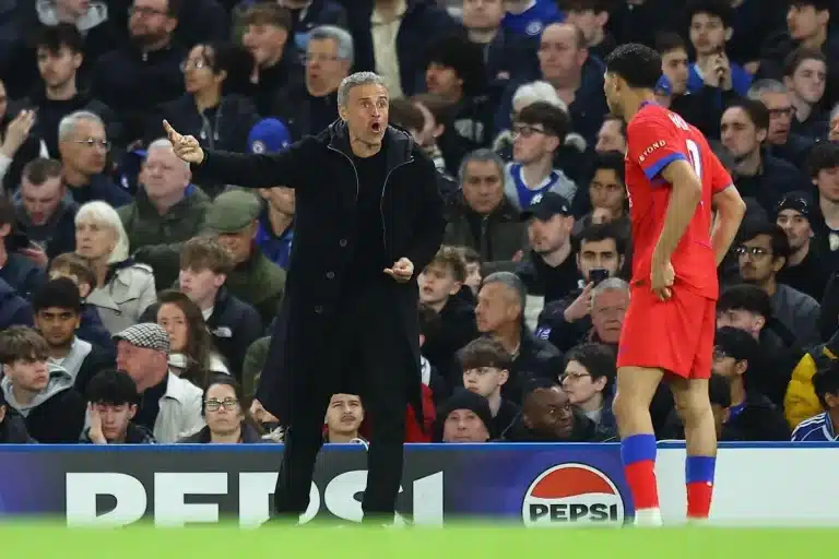 C'est un attaquant, Luis Enrique encense Achraf Hakimi après la victoire face au Havre