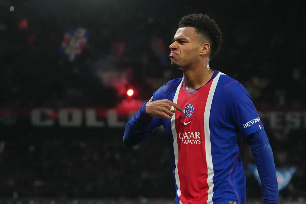 Le PSG veut blinder Désiré Doué