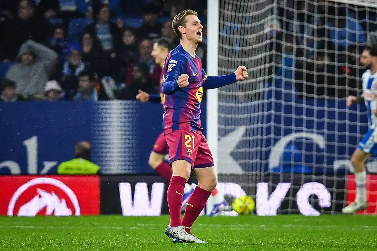 Frenkie De Jong visé par Chelsea ©Alamy