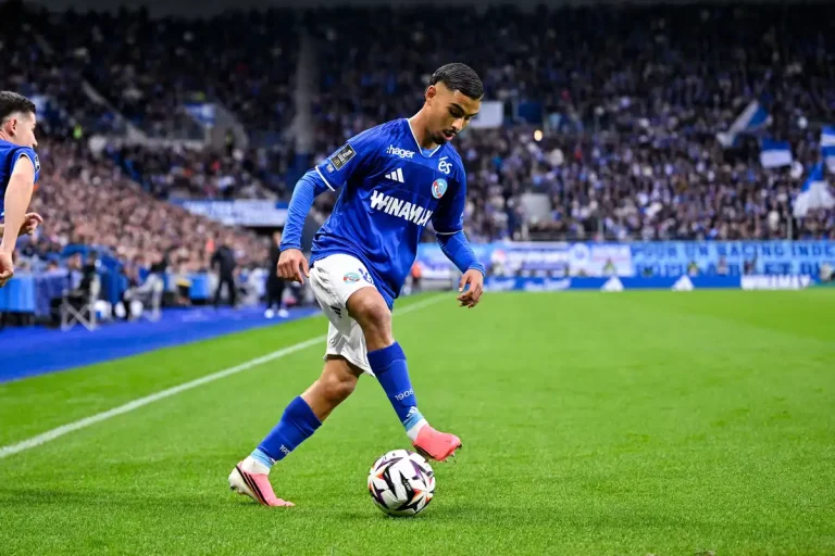 Gessime Yassine visé par Brighton, Brentford et Sunderland ©Alamy