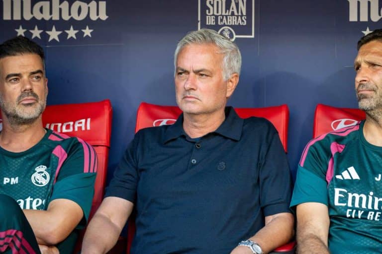 José Mourinho avec son staff