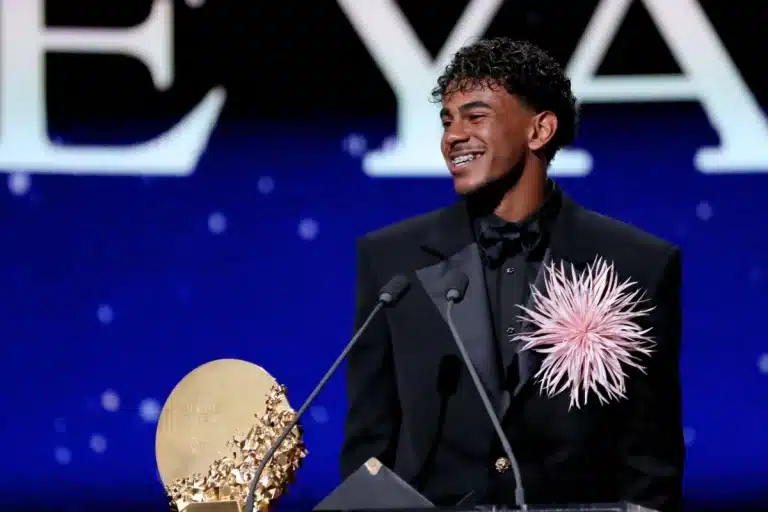 La surprenante réaction de Lamine Yamal après la cérémonie du Ballon d'Or