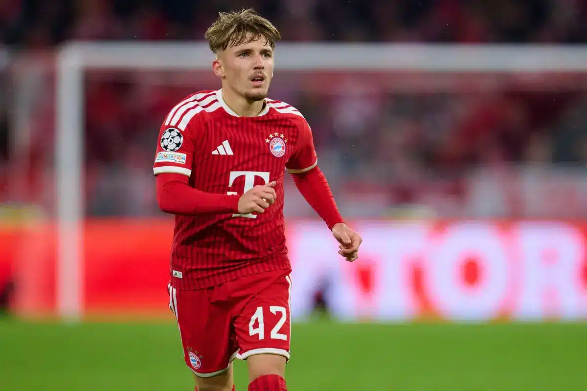 Le Bayern recadre sèchement Lennart Karl