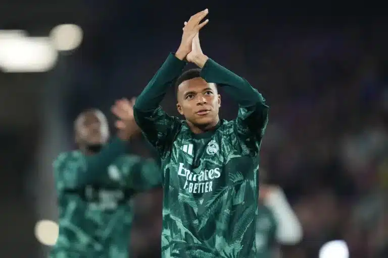 Liga Les excuses publiques de Kylian Mbappé au peuple chinois