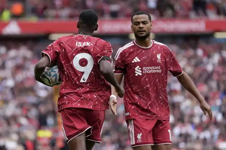 Liverpool Deux cadres absents pour la réception de Man City