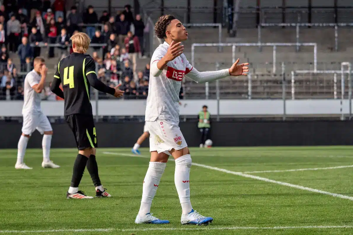 Malik Mosrati avec Stuttgart