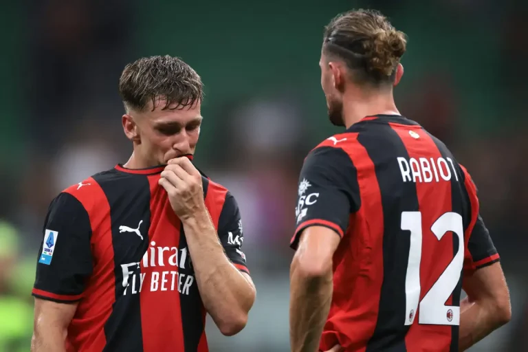 Milan : c'est triste pour l'attaquant belge, 2e opération en 2 ans