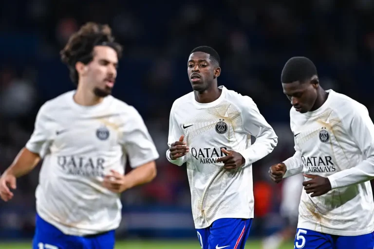 Ousmane Dembélé et Nuno Mendes ©Alamy