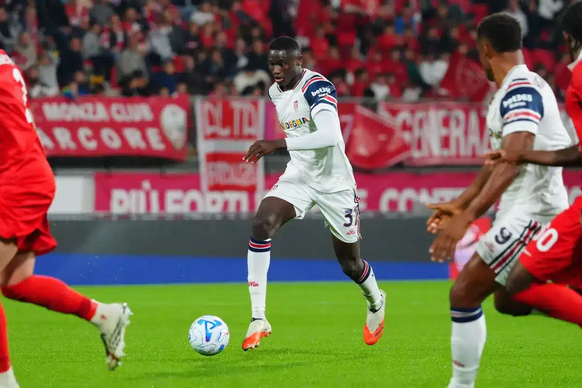 Paul Mendy sous le maillot de Cagliari
