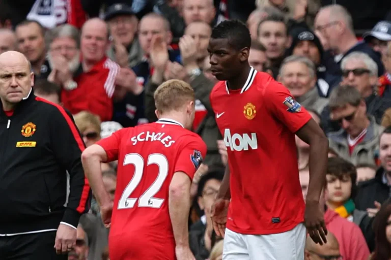 Paul Scholes revient sur les coulisses du premier départ de Paul Pogba