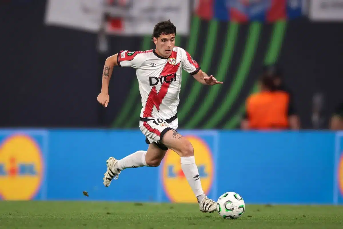 Sergio Comello sous les couleurs du Rayo @Alamy