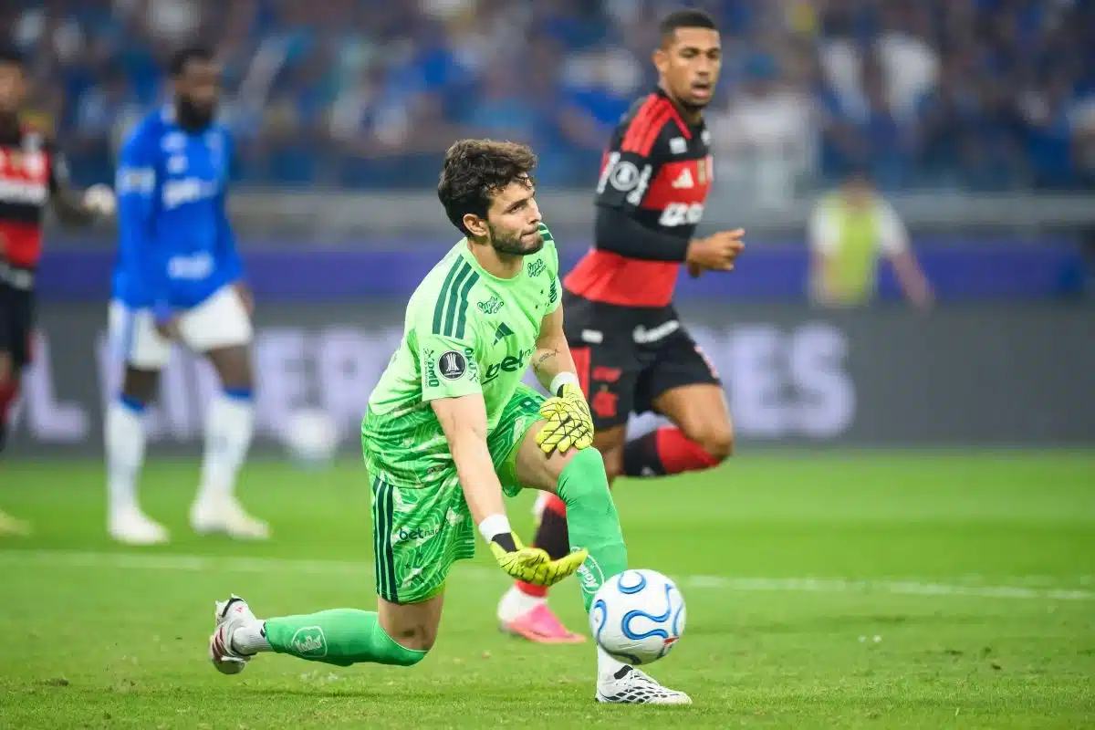 Otavio sous le maillot de Cruzeiro @Alamy